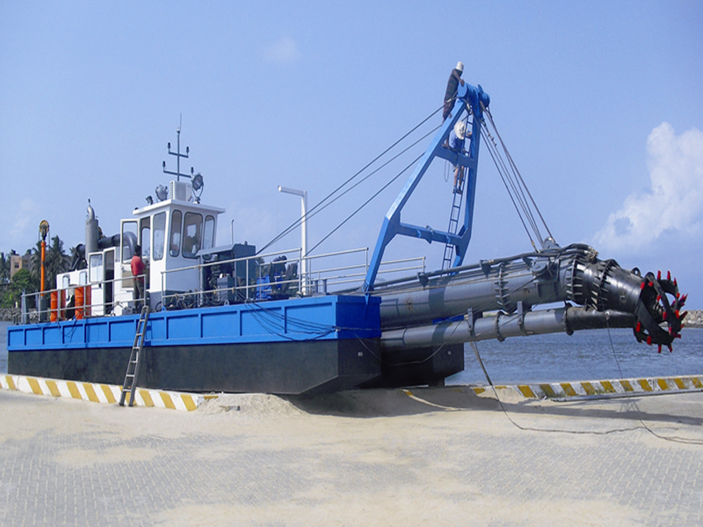 Dredging Equipment Pump Maintenance